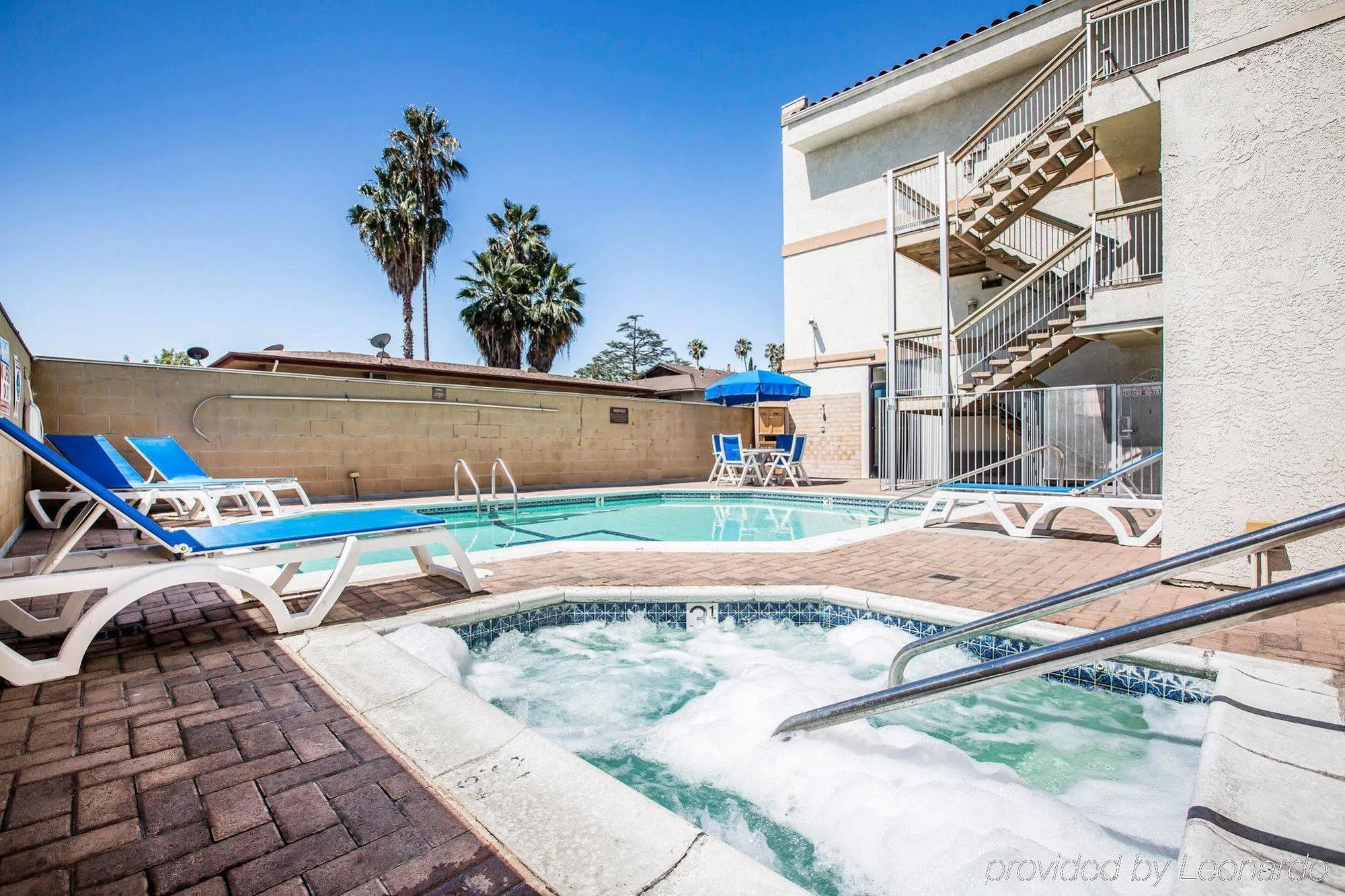 Hotel Hyland Near Civic Center 2*